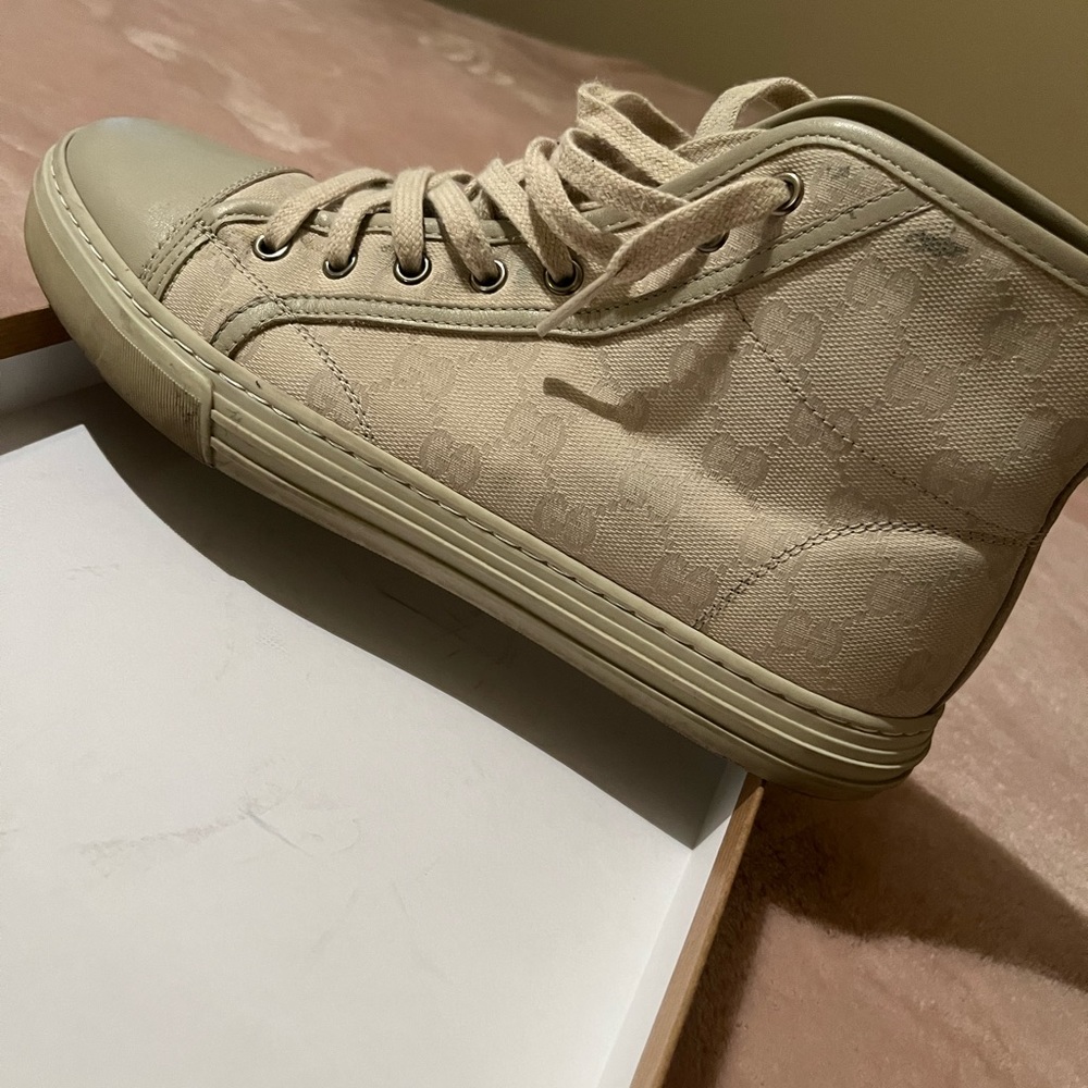 High Top
